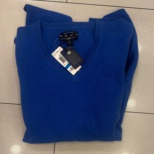Club Room V-Neck Sweater in Deep Blue